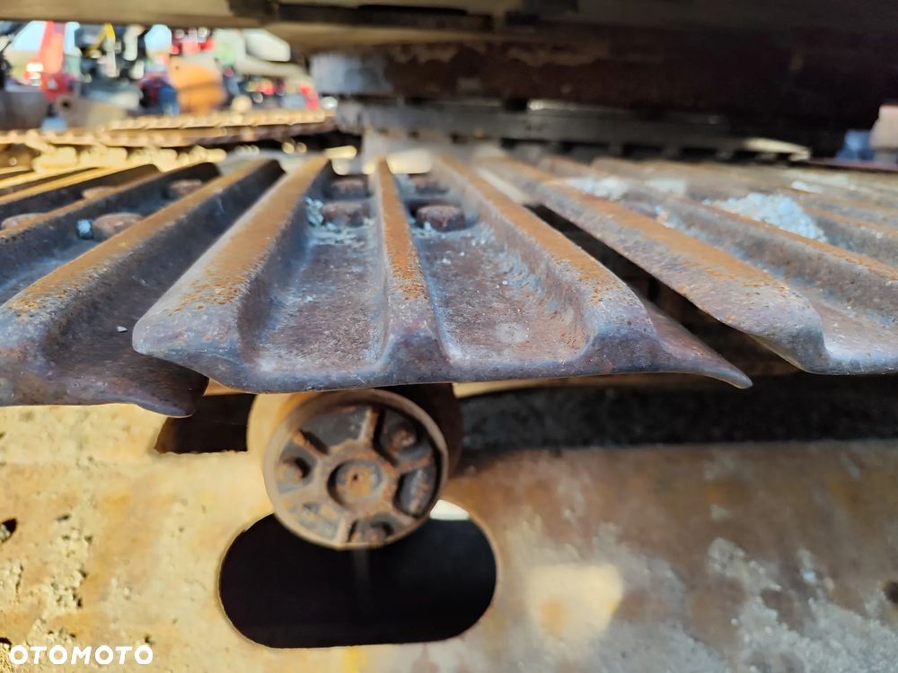 Volvo EC 210 CL - 25