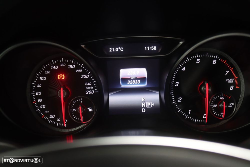 Mercedes-Benz GLA 250 4Matic Style - 14