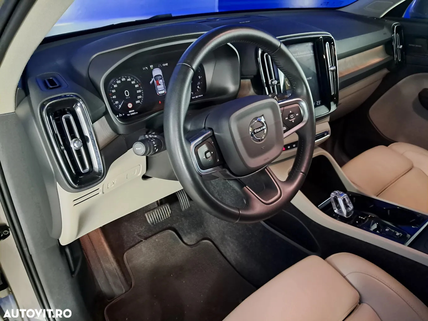 Volvo XC 40 - 10