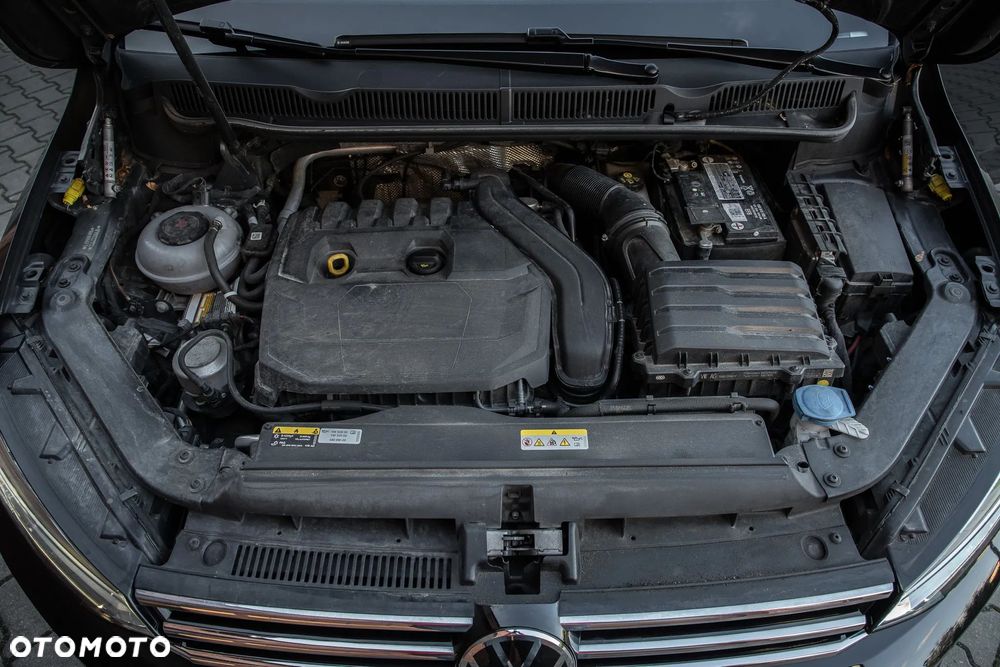 Volkswagen Touran 1.5 TSI EVO Highline DSG - 11