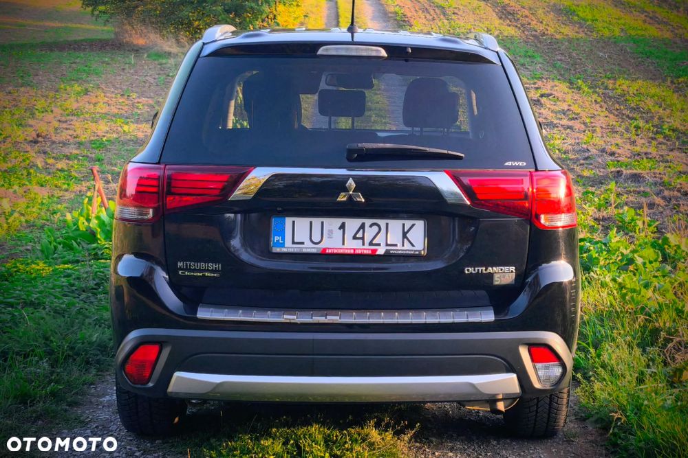 Mitsubishi Outlander 2.0 Intense + 4WD CVT - 5