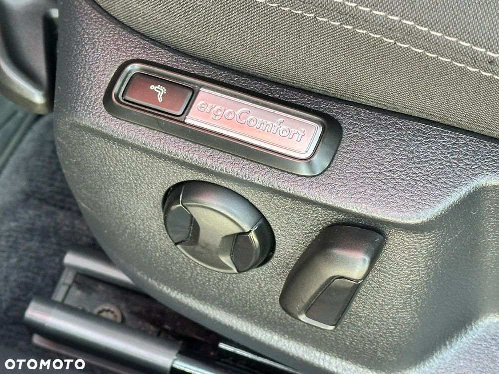 Volkswagen Passat Variant 2.0 TDI BMT SCR Comfortline DSG7 - 11