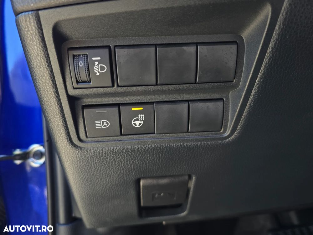 Toyota Yaris 1.5 VVT-i HSD Dynamic - 8