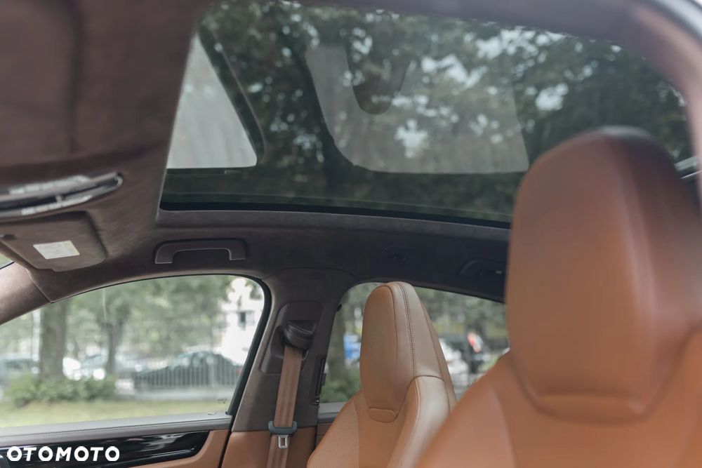 Porsche Cayenne E-Hybrid - 23