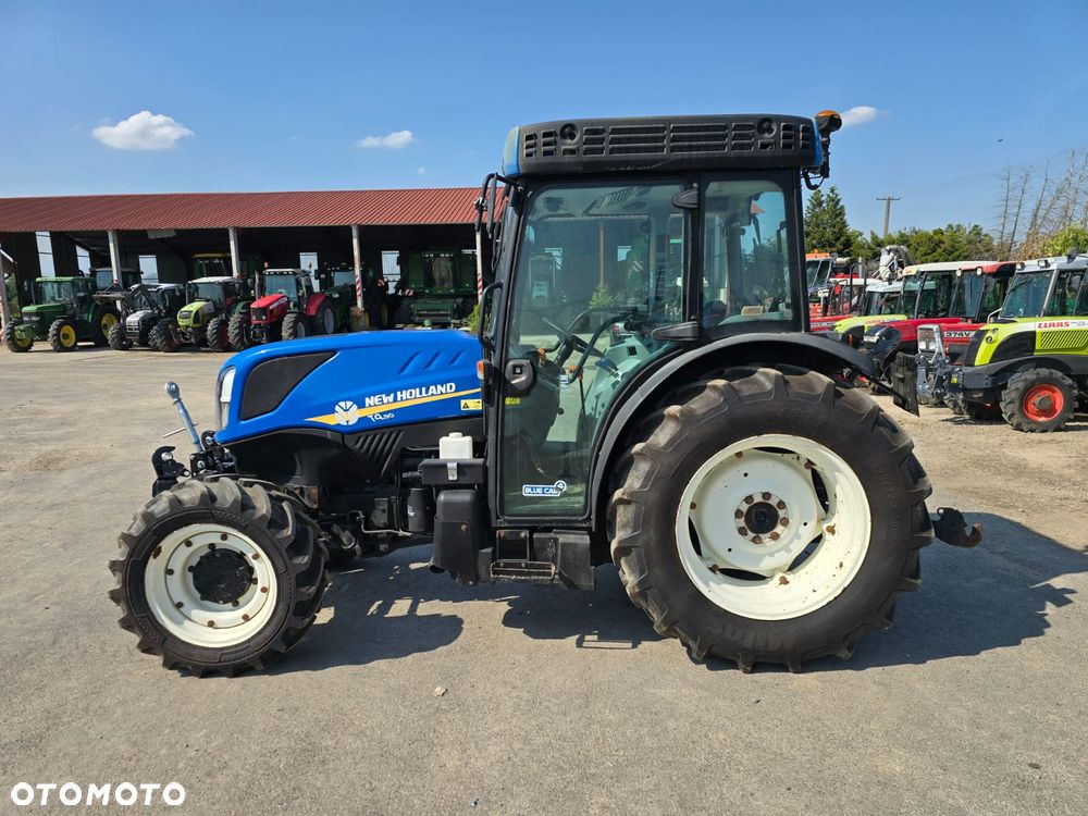 New Holland T4.90F - 1
