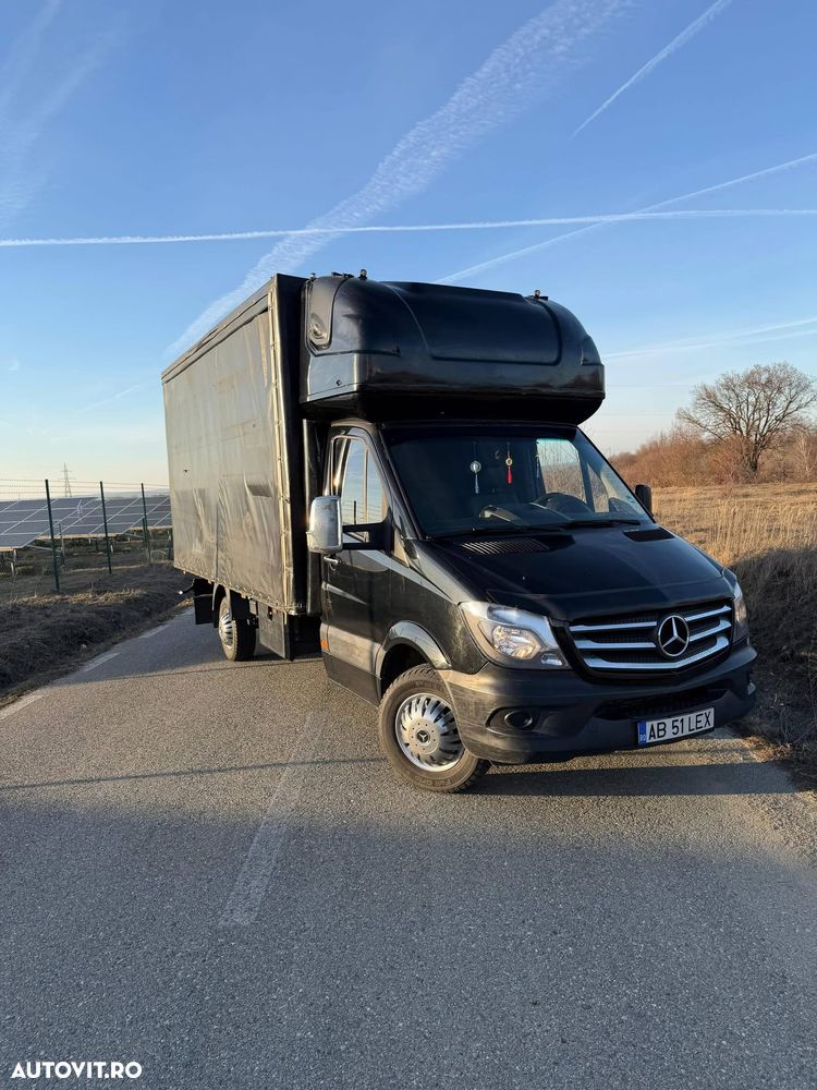 Mercedes-Benz Sprinter - 1