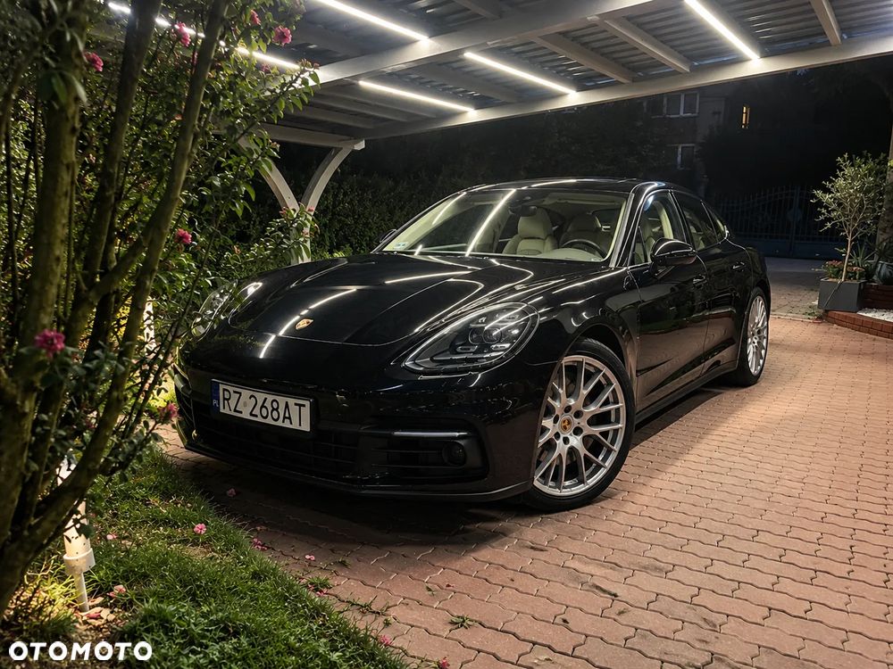 Porsche Panamera - 9