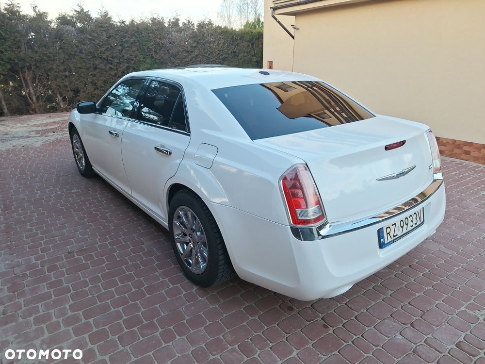 Chrysler 300C - 3