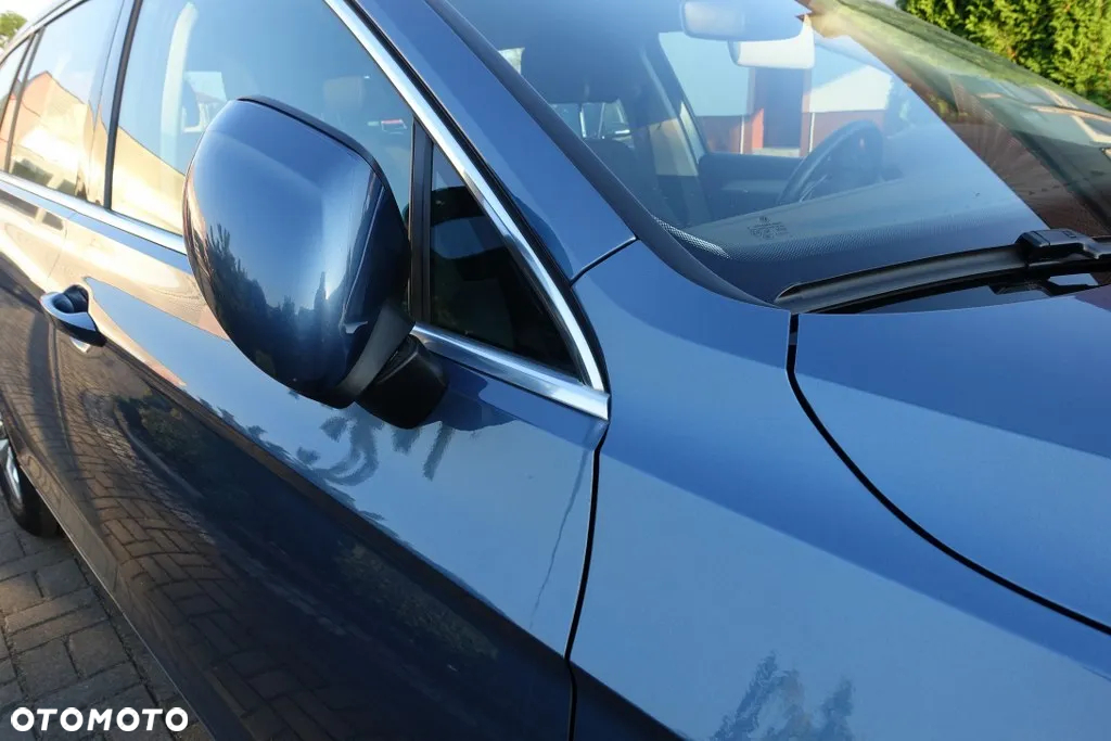 Volkswagen Passat - 24