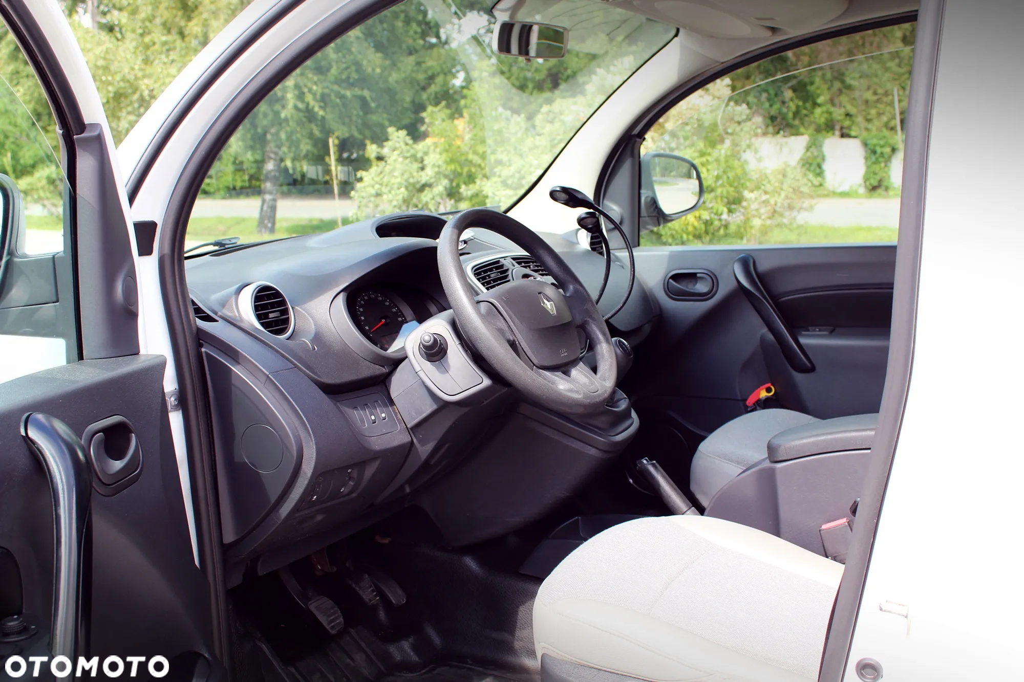 Renault Kangoo Maxi Van Furgon L2 - 16