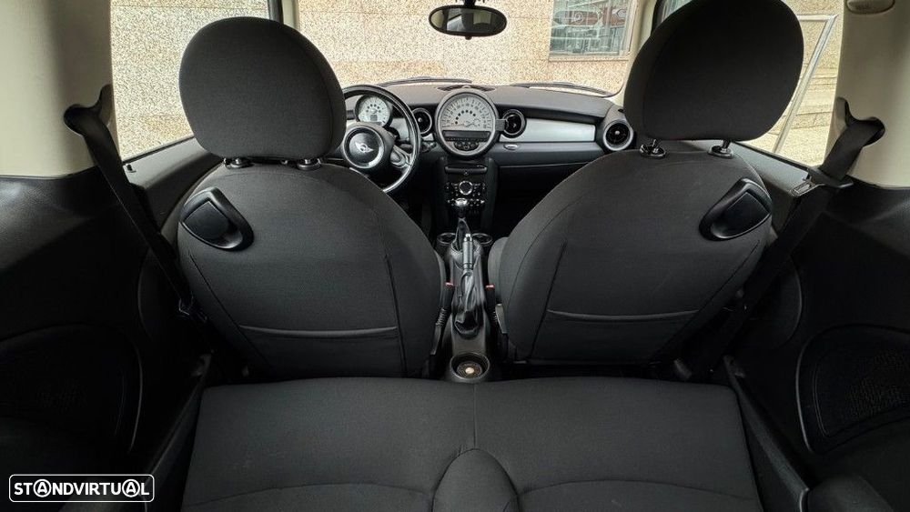 MINI 3 Portas Cooper D - 20