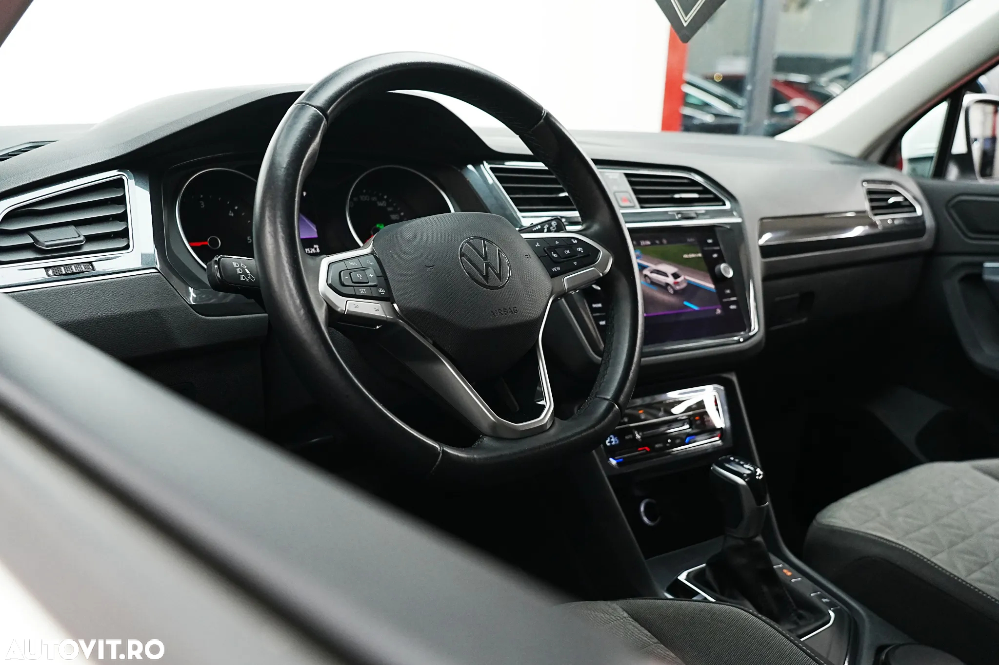 Volkswagen Tiguan 2.0 TDI DPF DSG Comfortline - 13