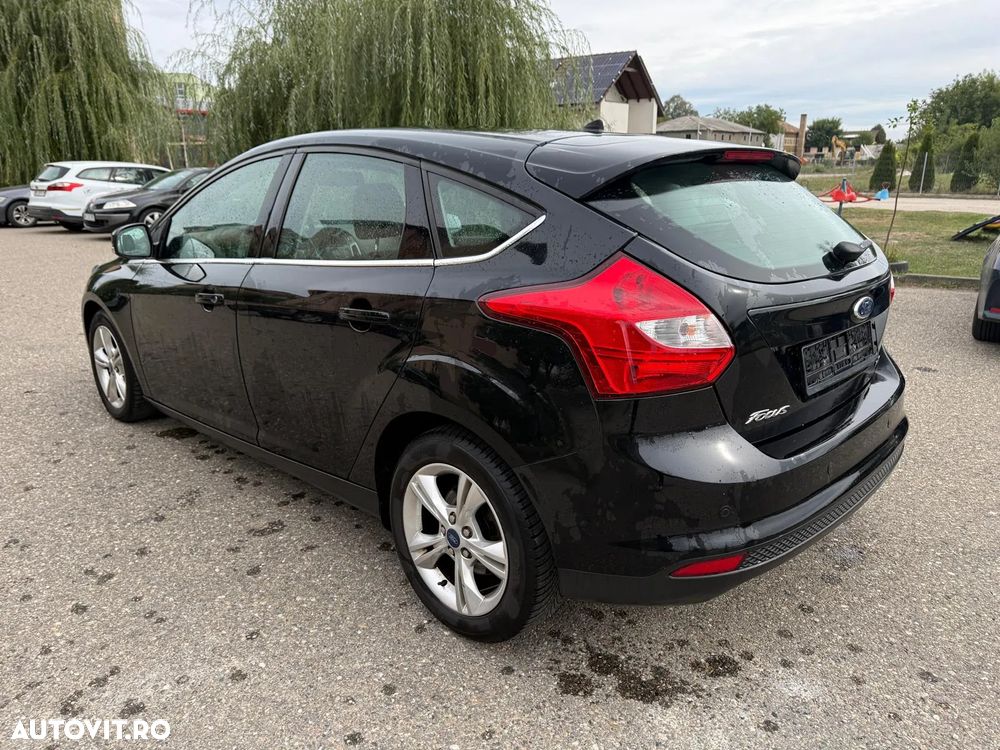 Ford Focus - 4