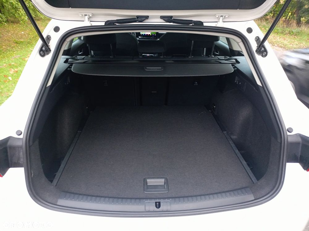 Seat Leon Sportstourer 2.0 TDI DSG Xcellence - 19