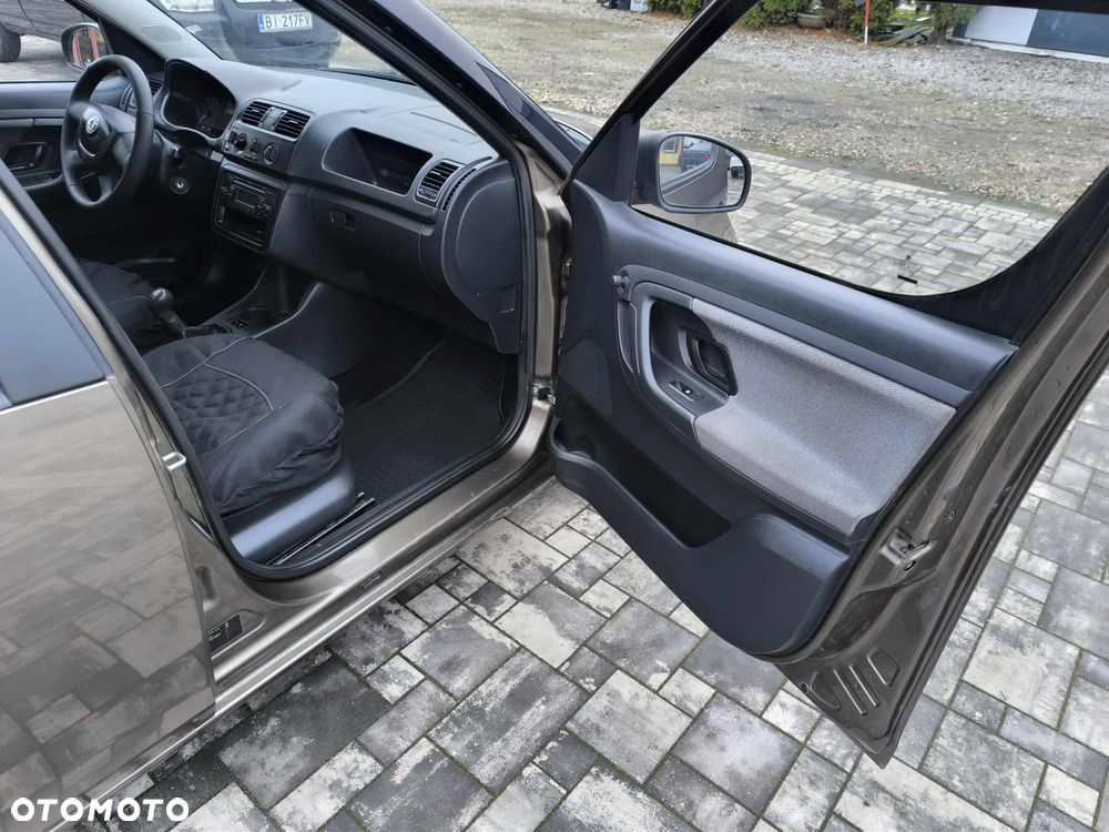 Skoda Roomster 1.4 16V Active - 16