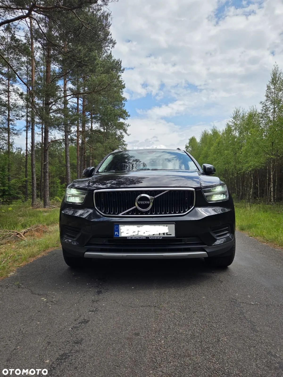 Volvo XC 40 T4 Momentum Pro - 1