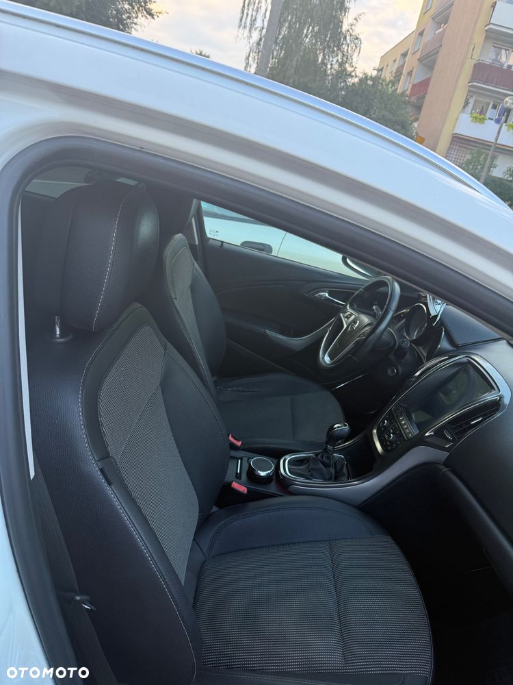 Opel Astra 1.4 Turbo - 3