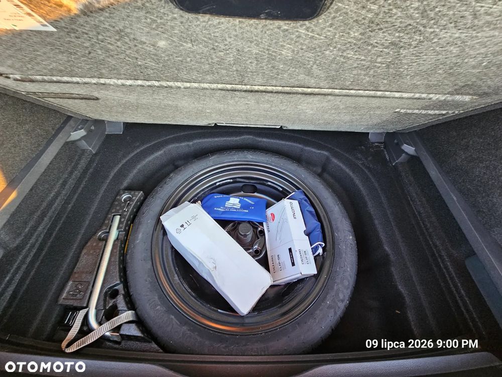 Volkswagen Golf 1.5 eTSI EVO R-Line DSG - 10