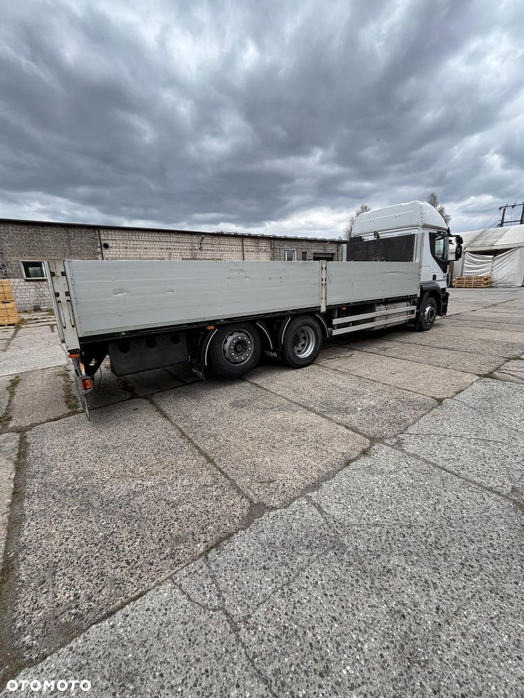 Iveco STRALIS - 8