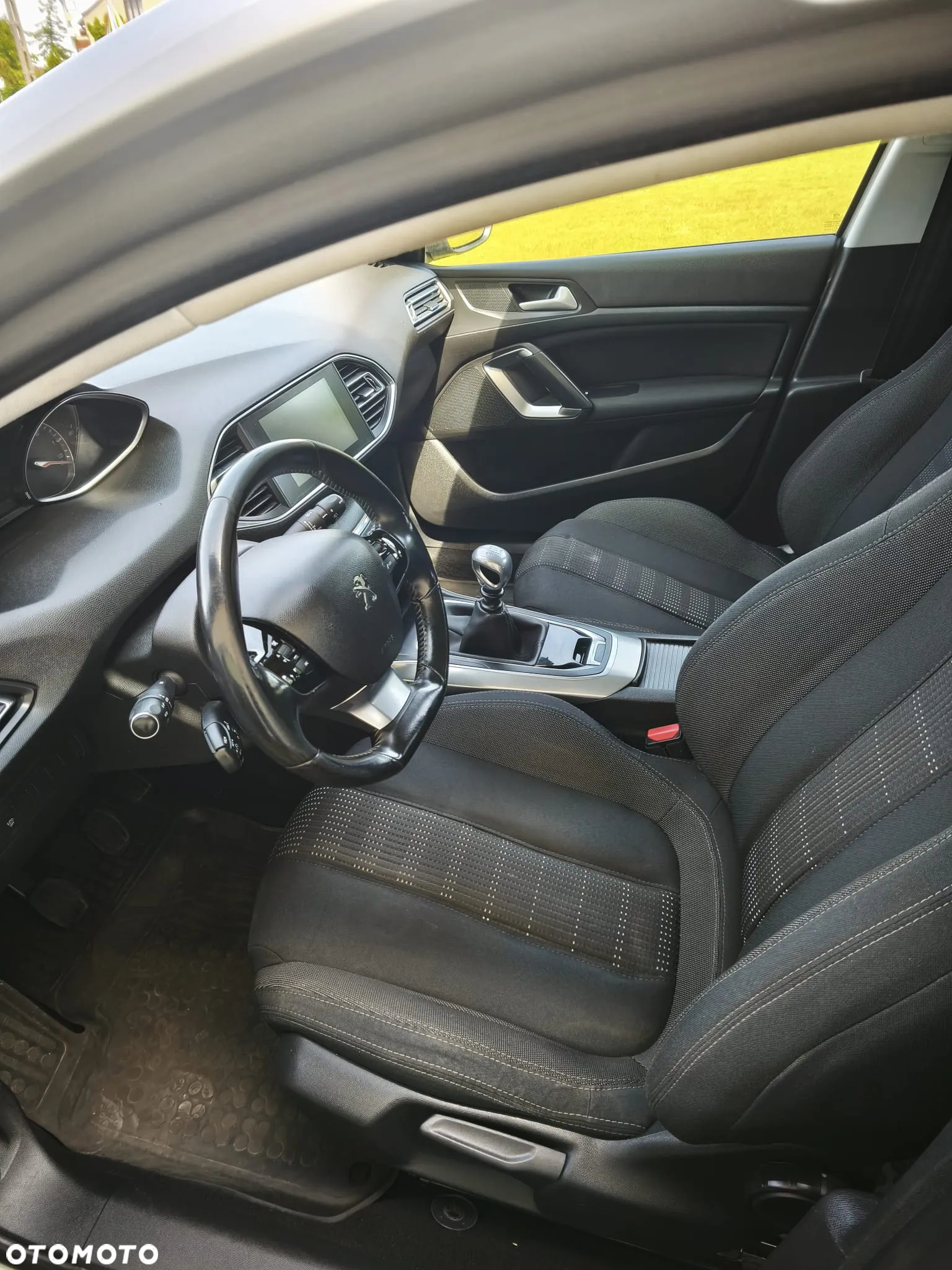 Peugeot 308 SW 2.0 Blue HDi Allure S&S - 8