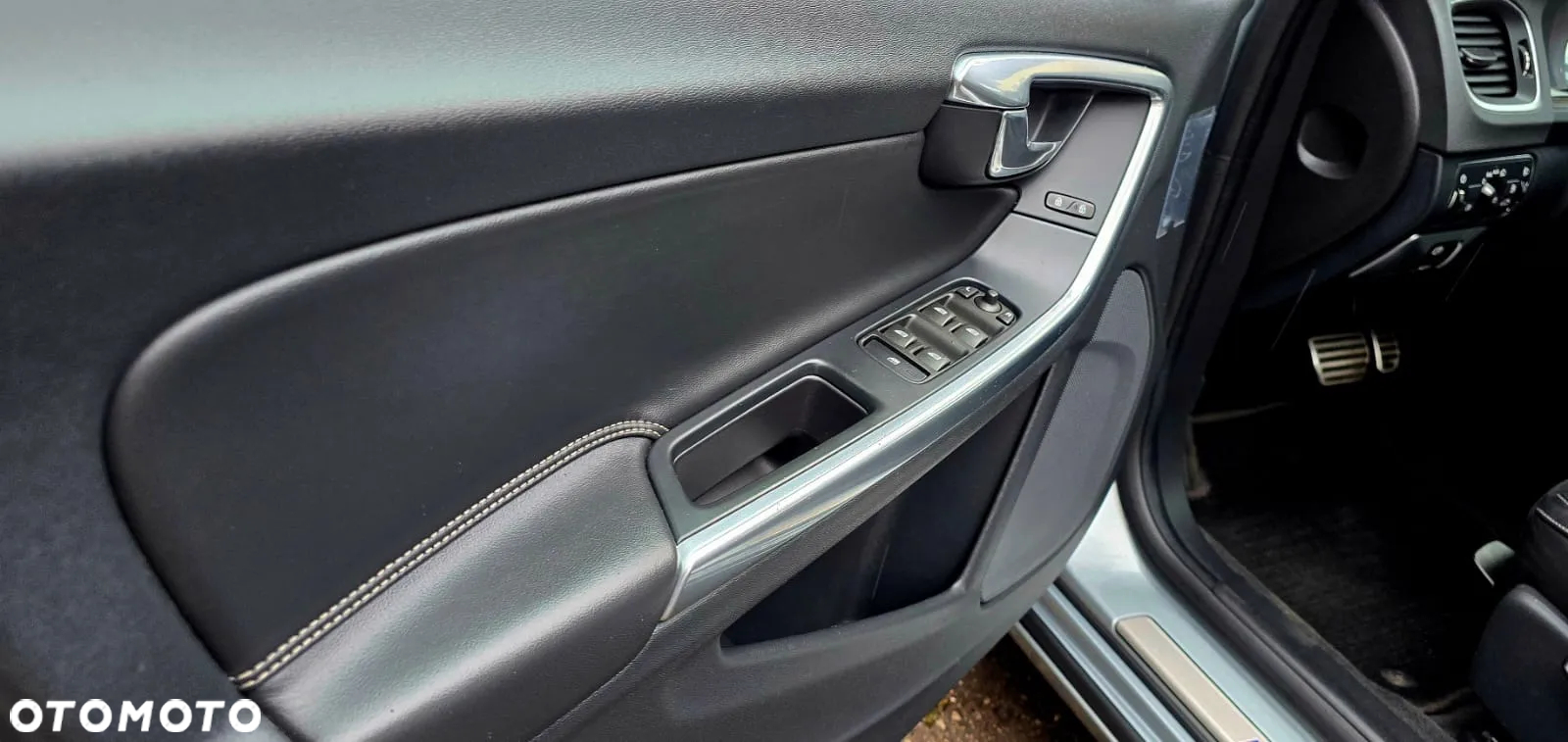Volvo S60 T3 Drive-E R-Design Momentum - 19