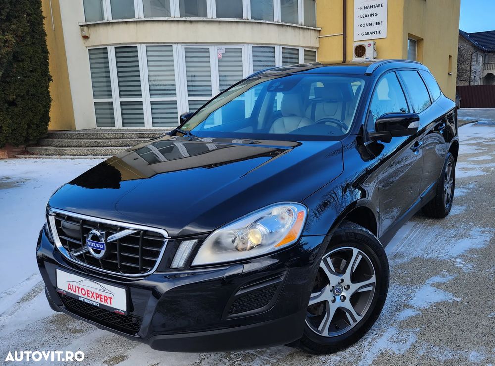 Volvo XC 60 D4 Geartronic Momentum - 1