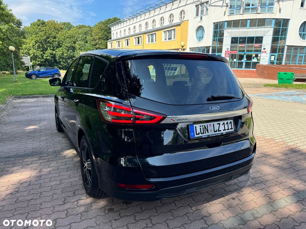 Ford S-Max 2.0 TDCi Trend - 11