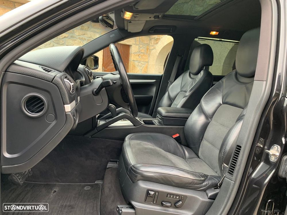 Porsche Cayenne Tiptronic - 13