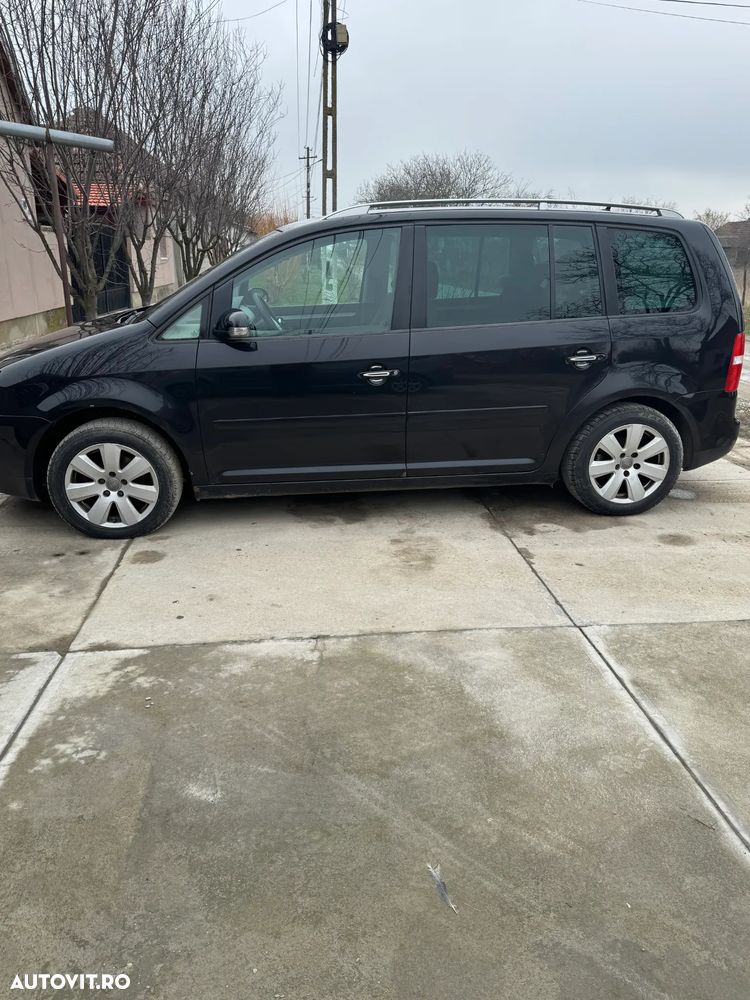 Volkswagen Touran 2.0TDI Trendline - 13