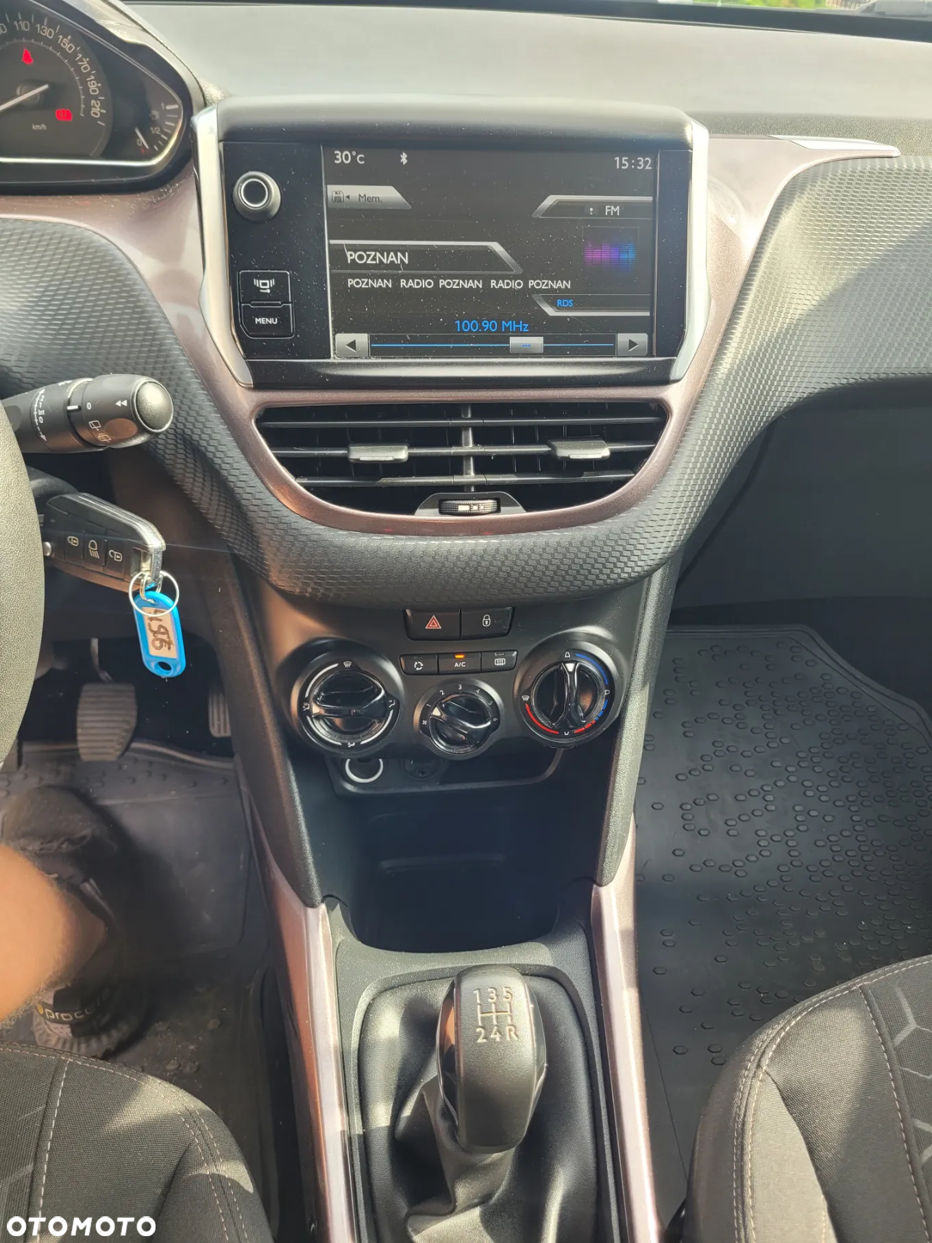Peugeot 2008 1.2 Pure Tech Active - 13