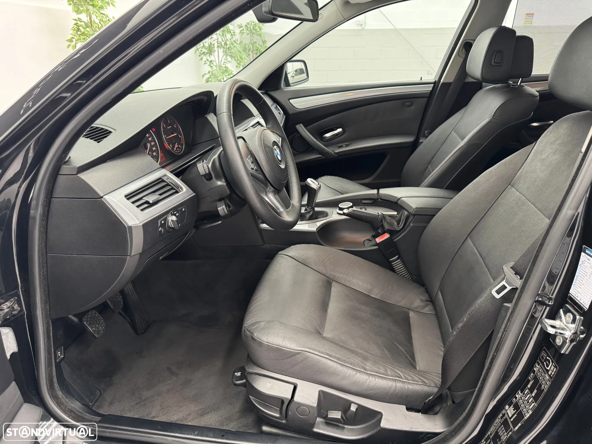 BMW 520 d Touring Executive - 20