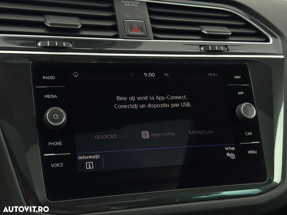 Volkswagen Tiguan - 13