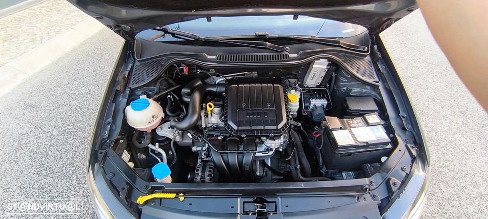 VW Polo 1.0 Alive! - 12
