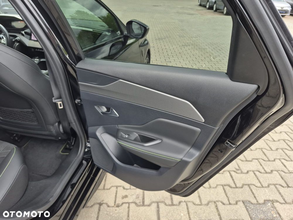 Peugeot 308 - 28