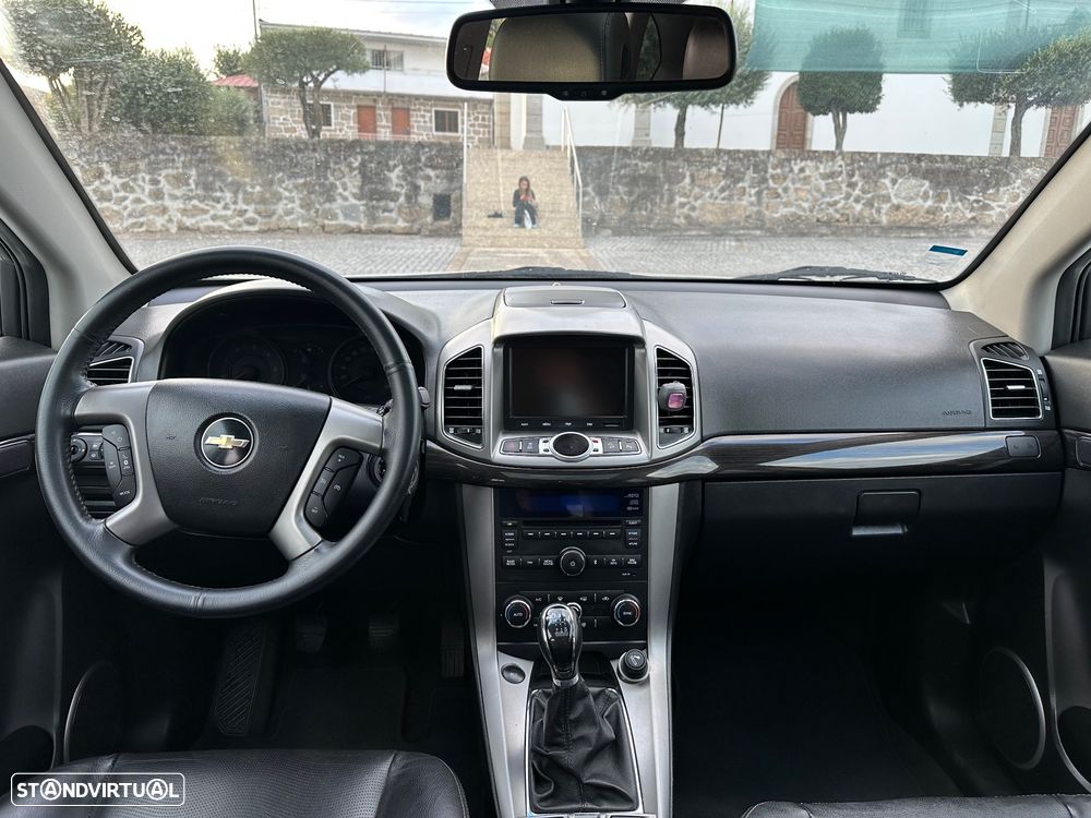 Chevrolet Captiva 2.2 VCDi Seven Xtreme 7L - 28
