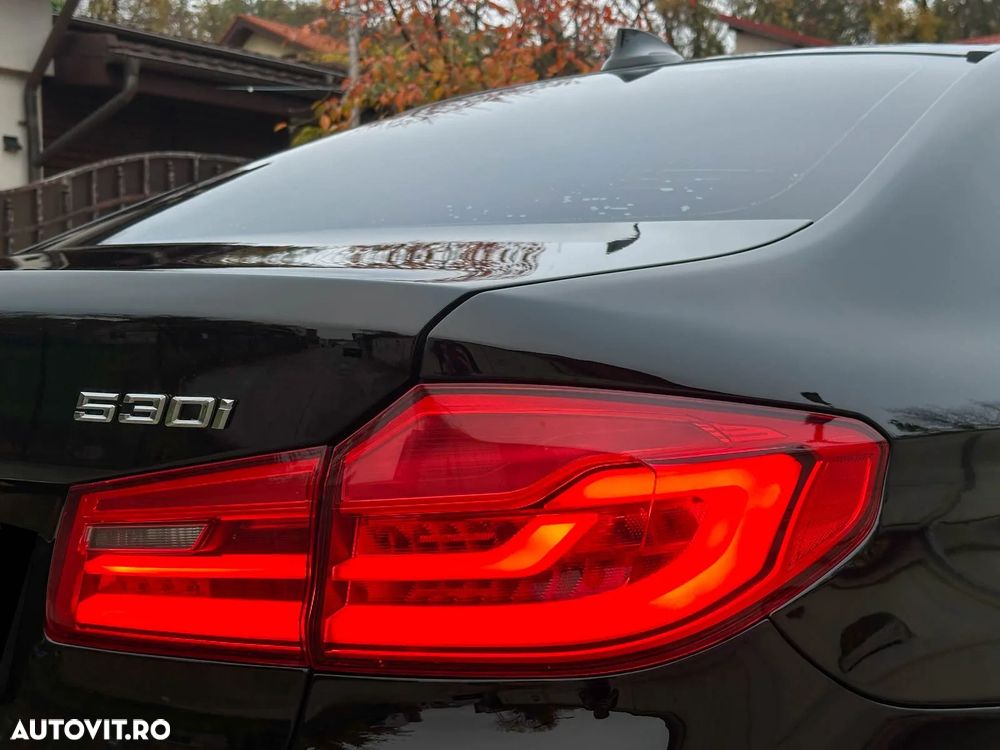 BMW Seria 5 530i xDrive AT - 14