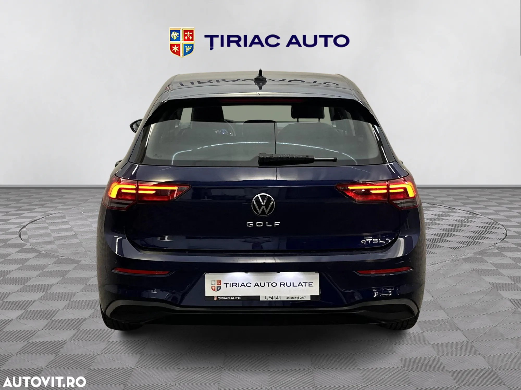 Volkswagen Golf - 4