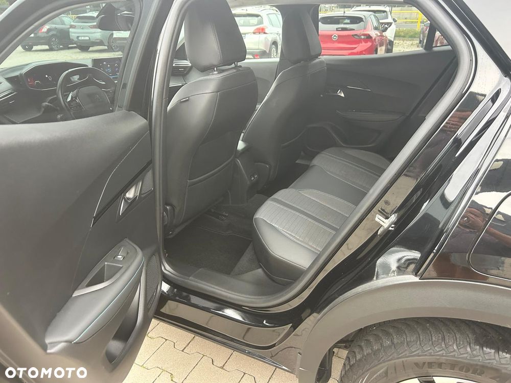 Peugeot 2008 1.2 PureTech Active Pack S&S - 20