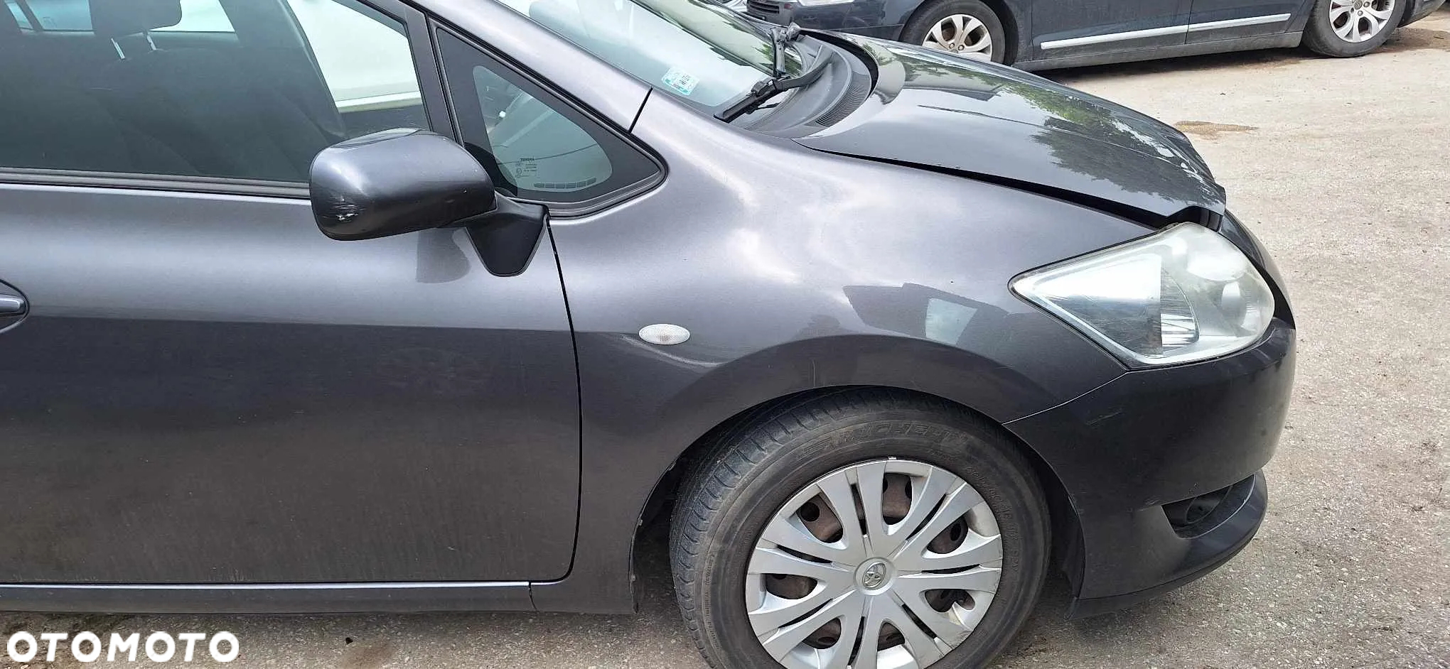 Toyota auris I 1,4 d4d 90km piasta zwrotnica przód prawa lewa - 2