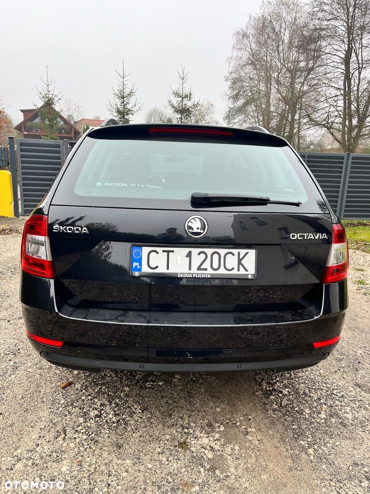 Skoda Octavia 2.0 TDI Ambition DSG - 5