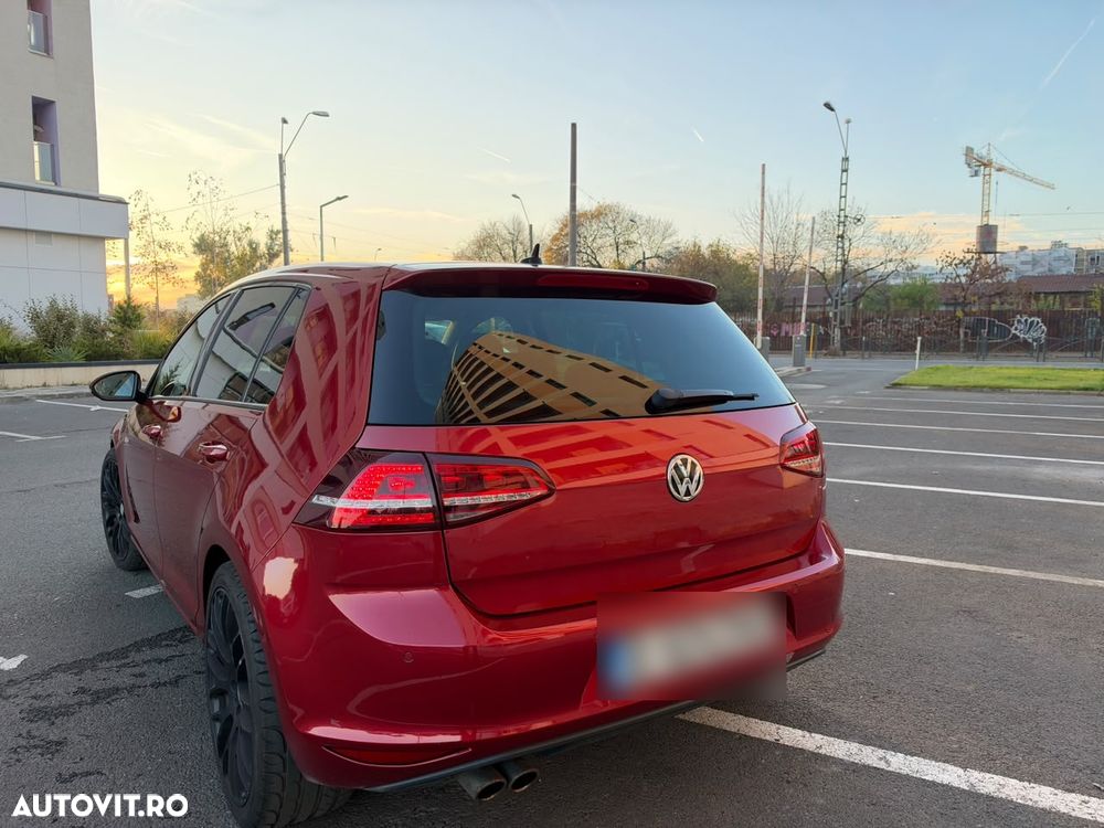 Volkswagen Golf - 5