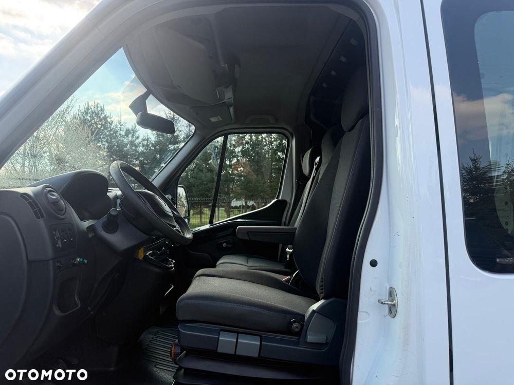 Renault Master - 15