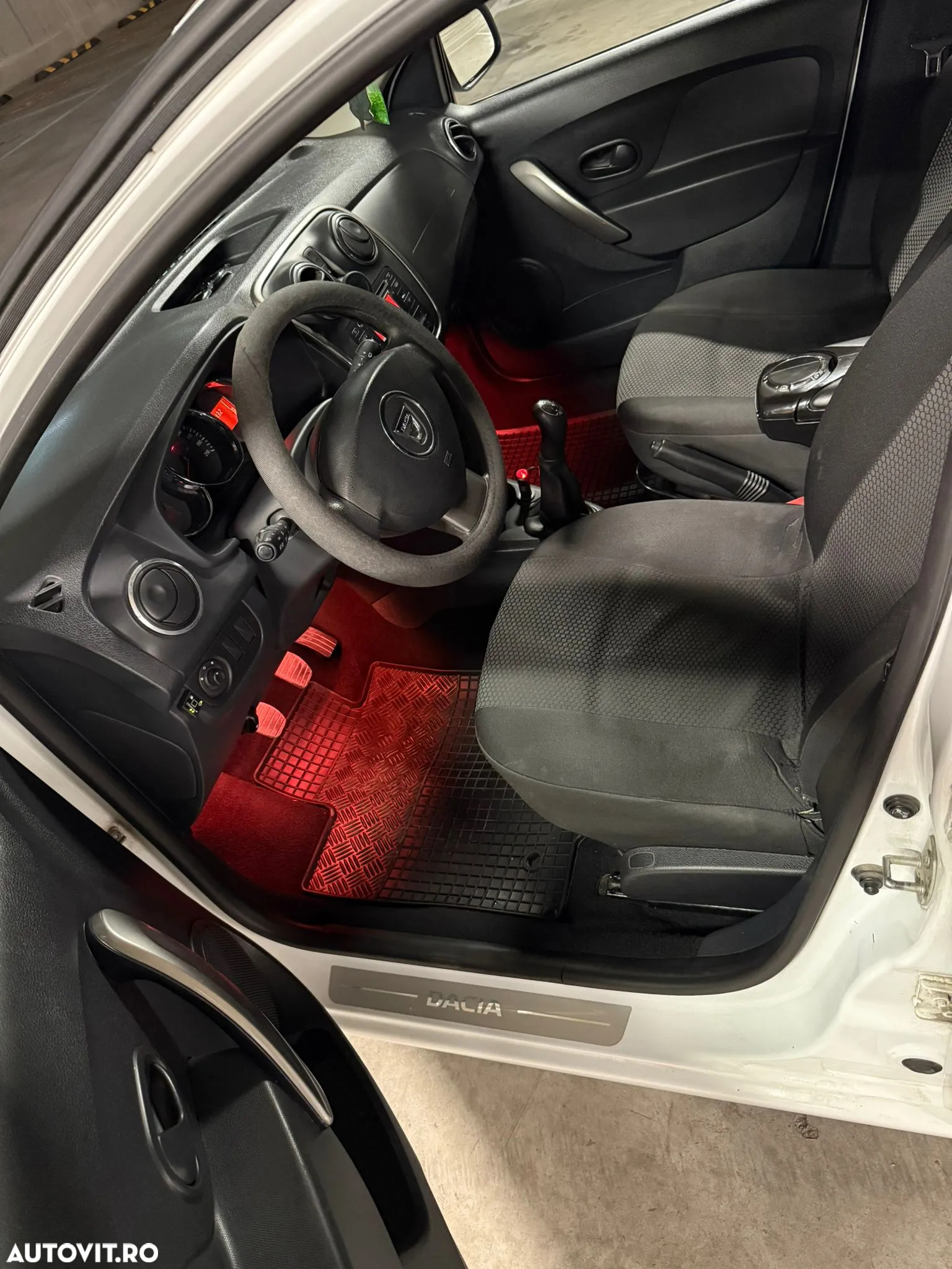 Dacia Sandero 1.2 Ambiance - 10
