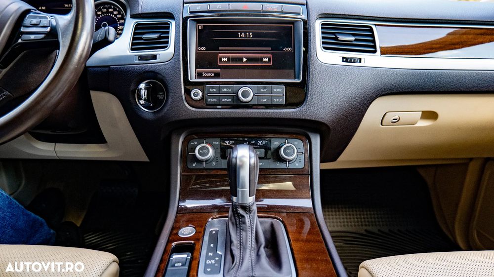 Volkswagen Touareg - 5