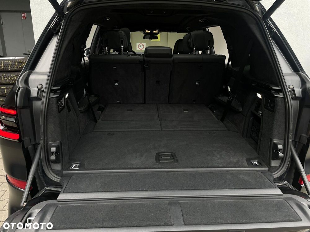 BMW X7 - 30