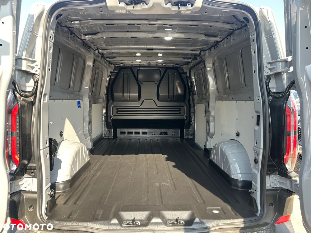 Ford Transir Custom - 6