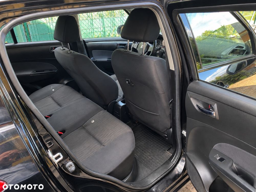 Suzuki Swift - 13
