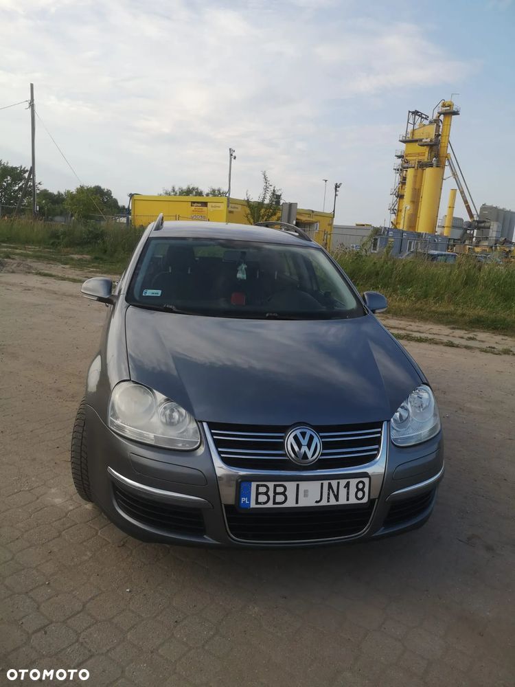 Volkswagen Golf Variant 1.9 TDI DPF Comfortline - 4