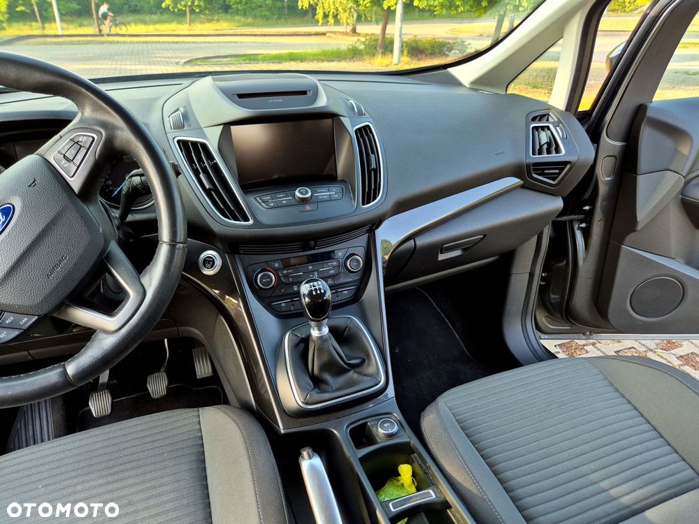 Ford Grand C-MAX 1.5 EcoBoost Start-Stopp-System Titanium - 16