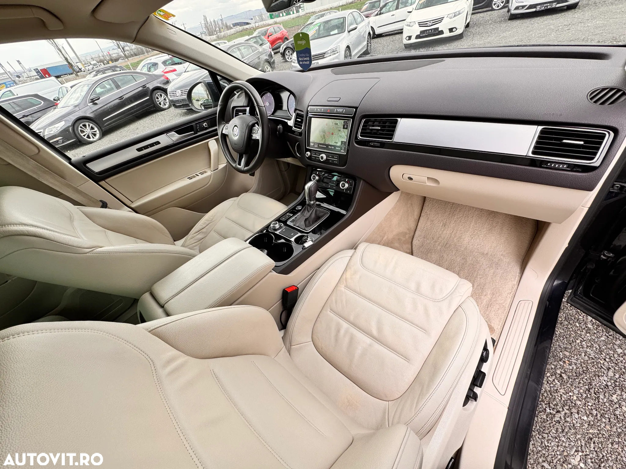 Volkswagen Touareg 3.0 V6 TDI SCR Blue Motion DPF Automatik Terrain Tech Executive Edition - 21